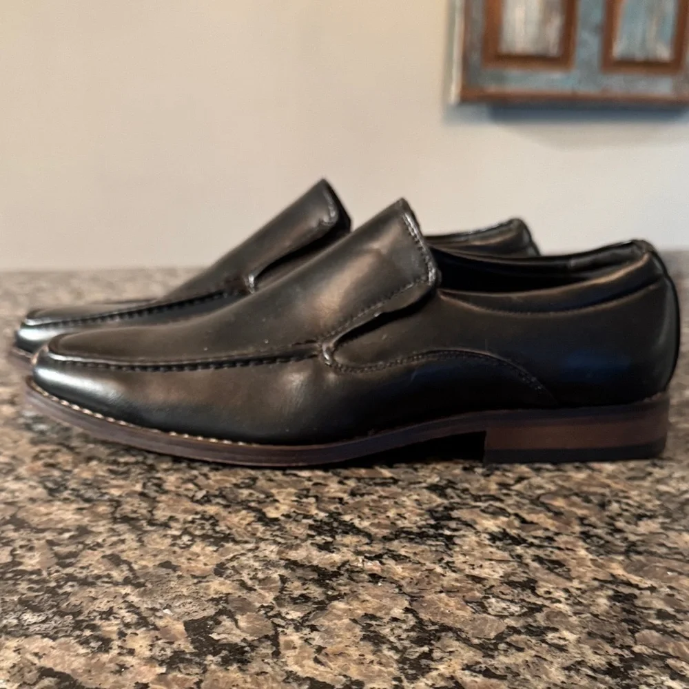 XRAY Classic Black Men's Loafers NWT 10